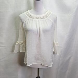 Kimchi Blue Urban Outfitters White Crinkle Split Back Blouse Size XS
